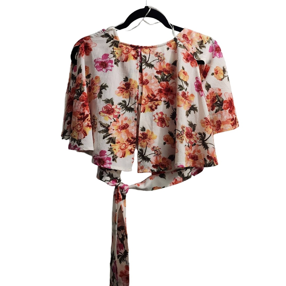 Jealous Tomato Blouse Womens Size Small Blue Wrap Floral Print Tie Waist Boho Ch - Picture 2 of 4